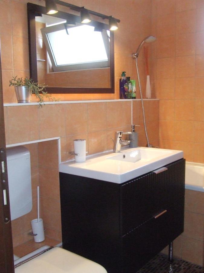Appartement Family Retreat Politehnica Park à Bucarest Extérieur photo