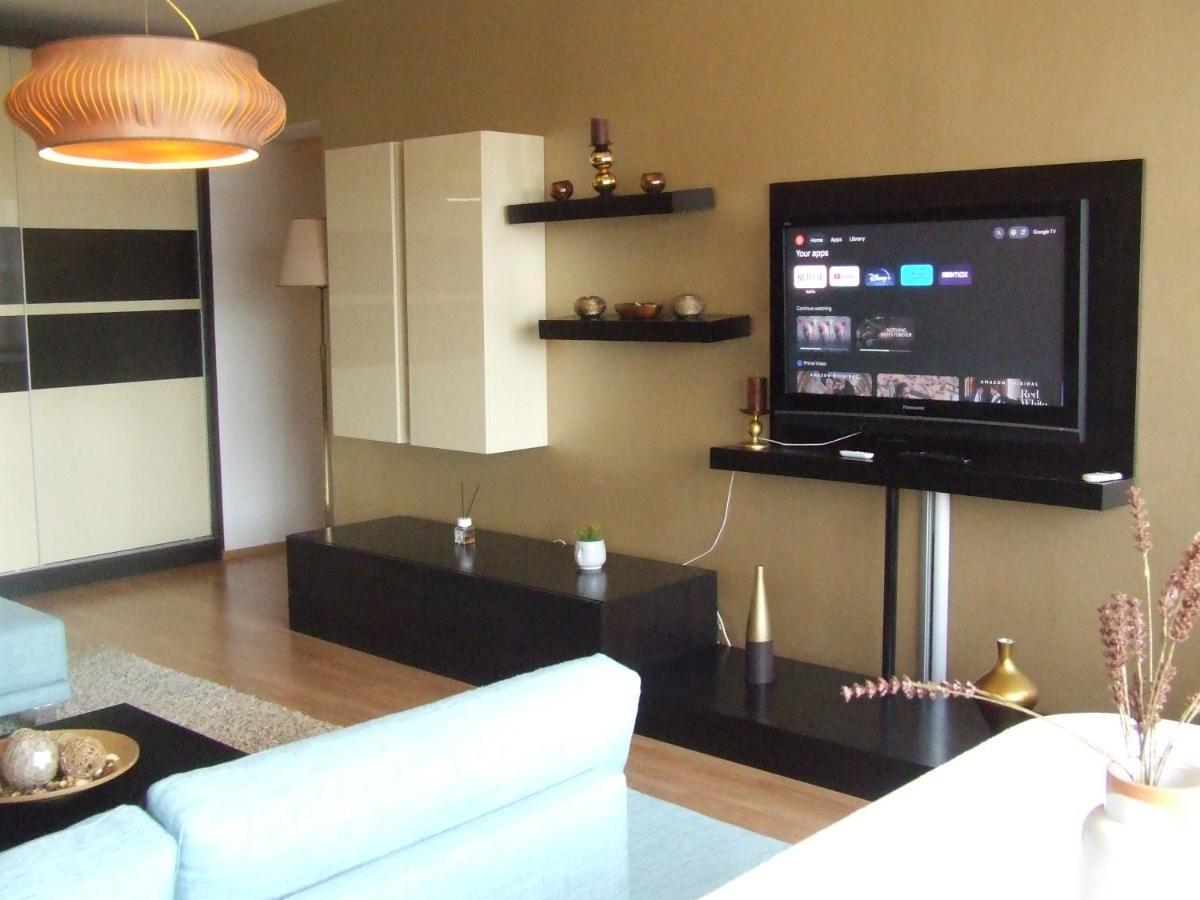 Appartement Family Retreat Politehnica Park à Bucarest Extérieur photo