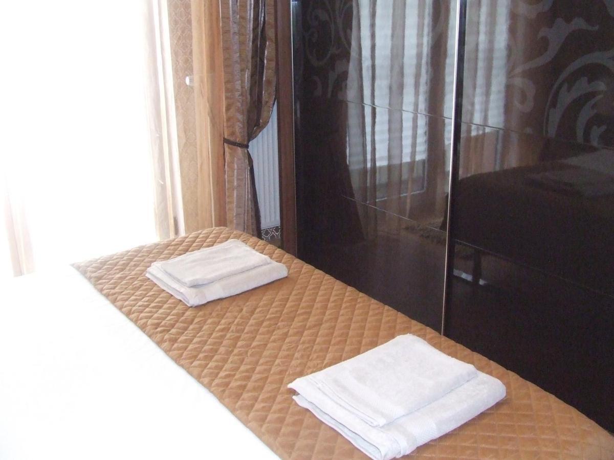 Appartement Family Retreat Politehnica Park à Bucarest Extérieur photo
